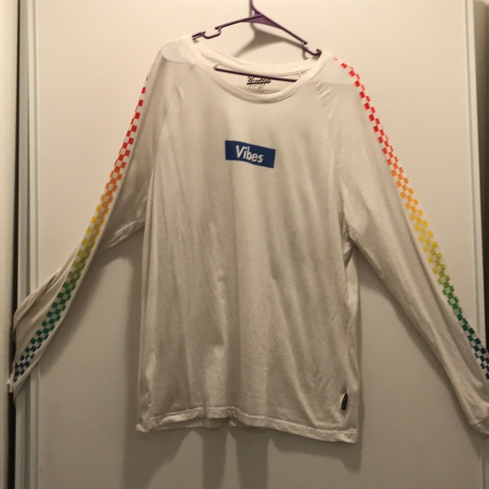 Women’s long sleeve T-shirt
